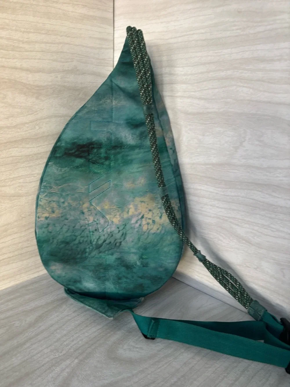 KAVU Rope Sling - Compact Lightweight Crossbody Bag - Ocean Storm - Picture 8 of 13